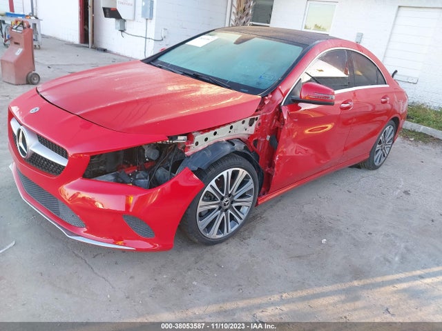 WDDSJ4GB4KN698791 Mercedes-Benz CLA 250 4MATIC