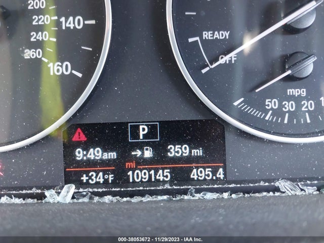 BMW 320i Xdrive 2016 WBA8E5G5XGNT41726 Image 15