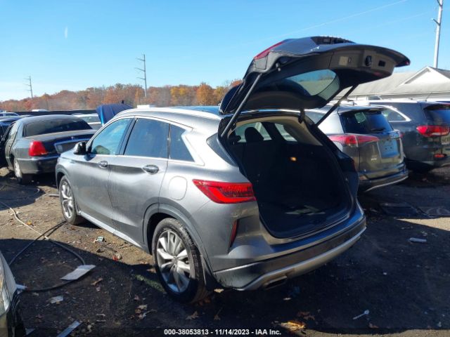 2020 INFINITI QX50 3PCAJ5M32LF113358 Photo 2