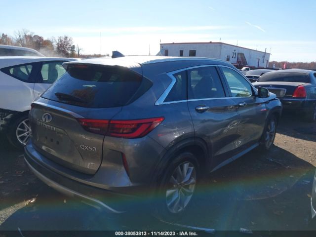 2020 INFINITI QX50 3PCAJ5M32LF113358 Photo 3