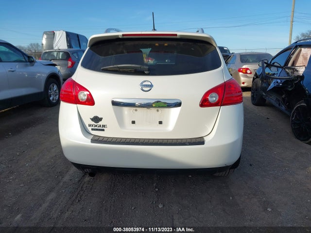 Nissan Rogue Select S 2015 JN8AS5MT2FW661054 Image 16