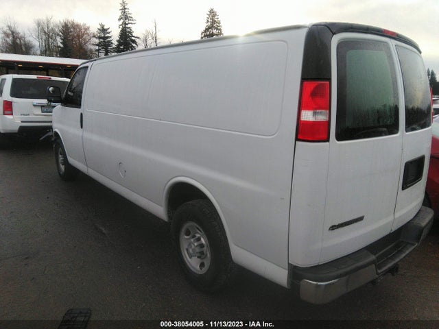 Chevrolet EXPRESS CARGO VAN 2017 1GCWGBFF3H1330234 Image 3