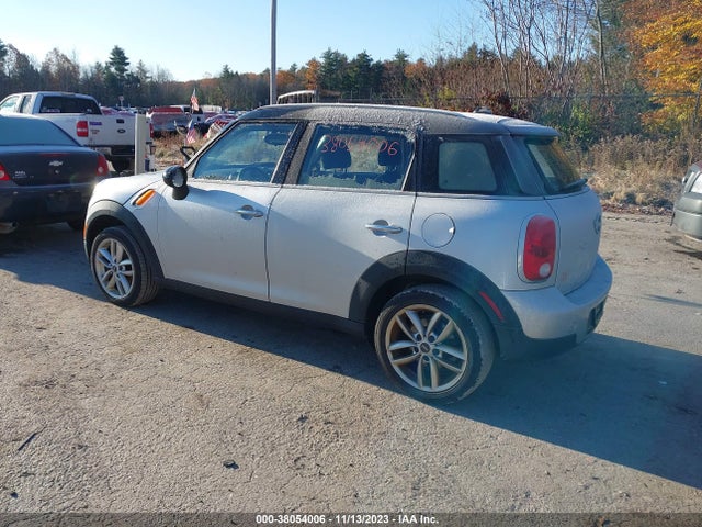 2012 MINI COOPER COUNTRYMAN WMWZB3C54CWM29439 Photo 2