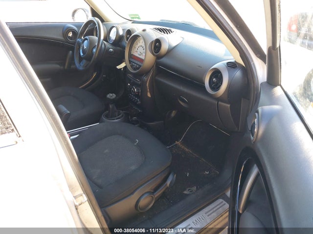 2012 MINI COOPER COUNTRYMAN WMWZB3C54CWM29439 Photo 4