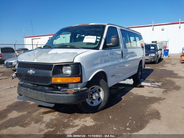 2005 CHEVROLET EXPRESS VIN: 1GCGG25UX51223262