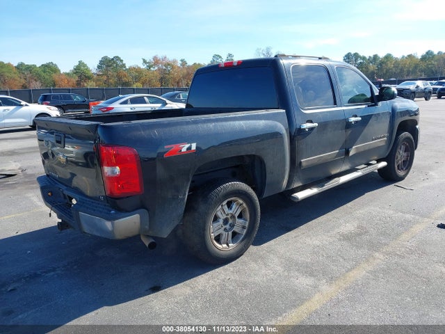 2008 CHEVROLET SILVERADO 1500 LT1 VIN: 2GCEC13J881125223