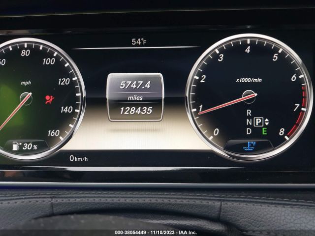 WDDUG8CB0EA048596 Mercedes-Benz S-class S 550
