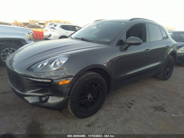 2017 PORSCHE MACAN WP1AA2A54HLB08816 Photo 1