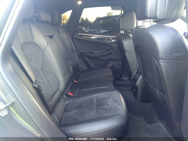 2017 PORSCHE MACAN WP1AA2A54HLB08816 Photo 7