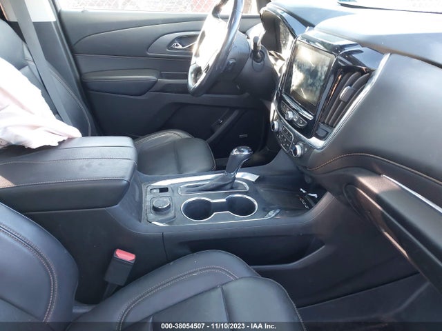 Chevrolet Traverse Premier 2019 1GNERKKW5KJ116503 Image 5