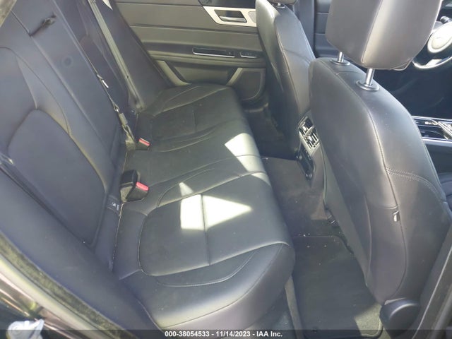 2017 JAGUAR XF SAJBJ4BN4HCY31860 Photo 7