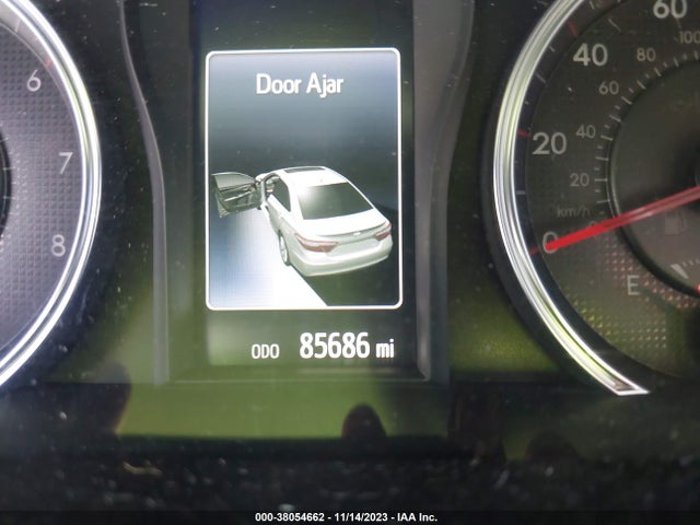 2016 TOYOTA CAMRY SE VIN: 4T1BF1FK1GU147478