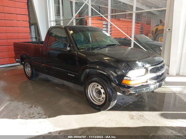 2002 CHEVROLET S-10 VIN: 1GCCS14W428171432