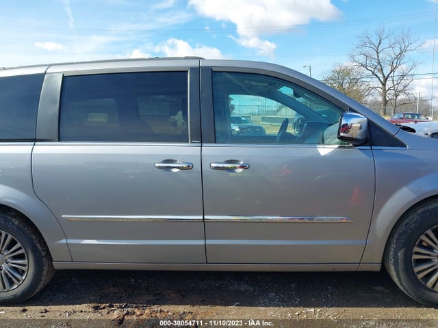 2C4RC1CG8ER164283 Chrysler Town & Country Touring-l