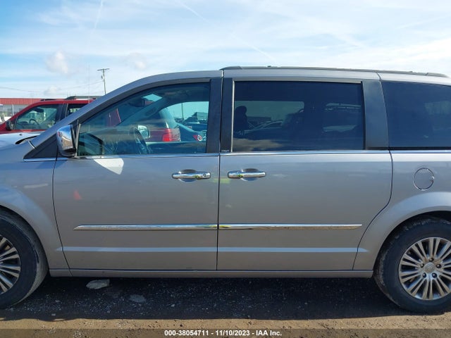 2C4RC1CG8ER164283 Chrysler Town & Country Touring-l