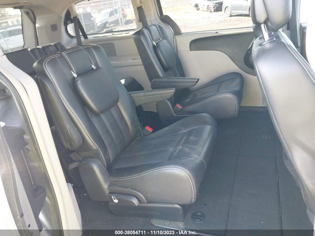 2C4RC1CG8ER164283 Chrysler Town & Country Touring-l
