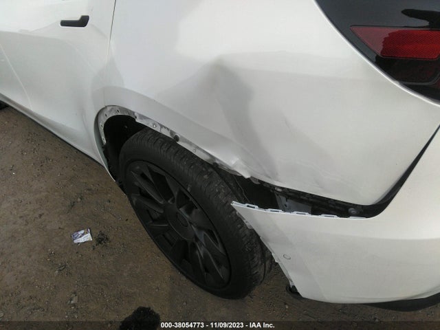 2021 TESLA MODEL Y LONG RANGE DUAL MOTOR ALL-WHEEL DRIVE VIN: 5YJYGDEE2MF216336