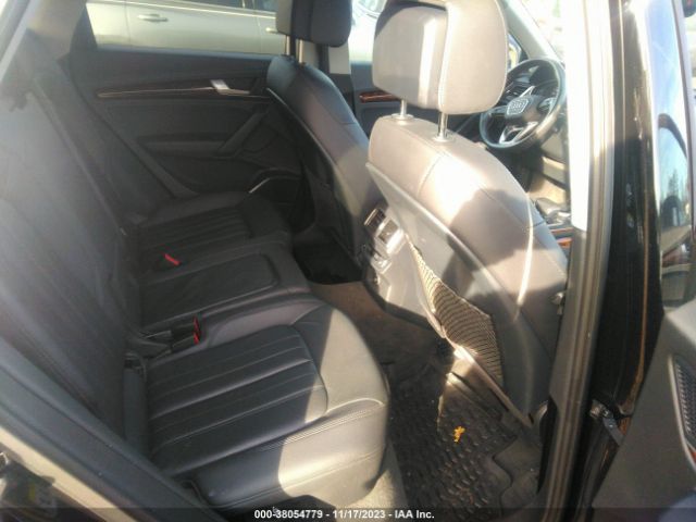 WA1BNAFY3J2010454 Audi Q5 2.0t Tech Premium/2.0t Premium