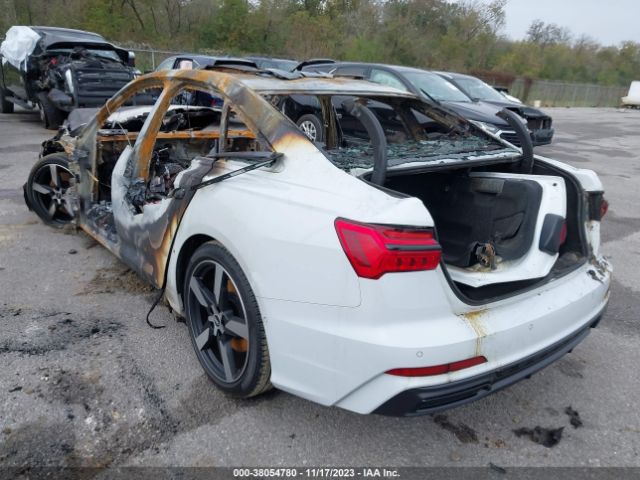 2021 AUDI A6 SEDAN WAUL2AF20MN041529 Photo 2
