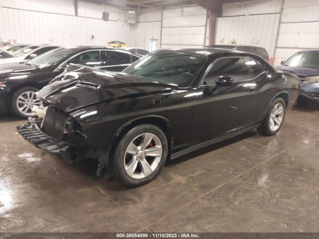 2C3CDZAG1GH352841 Dodge Challenger Sxt