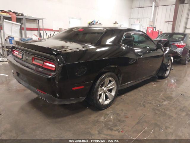 2C3CDZAG1GH352841 Dodge Challenger Sxt