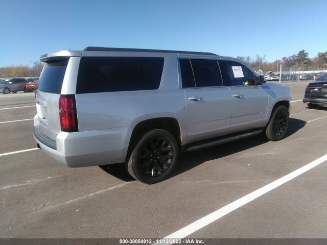 Chevrolet Suburban Lt 2017 1GNSKHKC3HR328522 Image 4