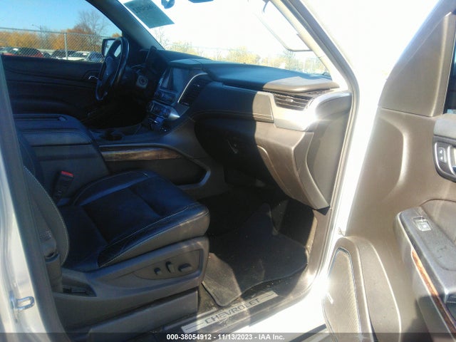 Chevrolet Suburban Lt 2017 1GNSKHKC3HR328522 Image 5