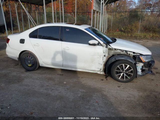 3VWDB7AJ1HM235556 Volkswagen Jetta 1.4t Se