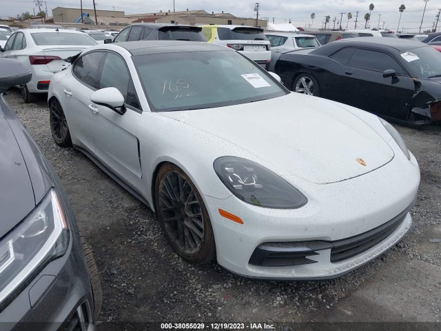 2018 PORSCHE PANAMERA WP0AA2A70JL113360 Photo 0