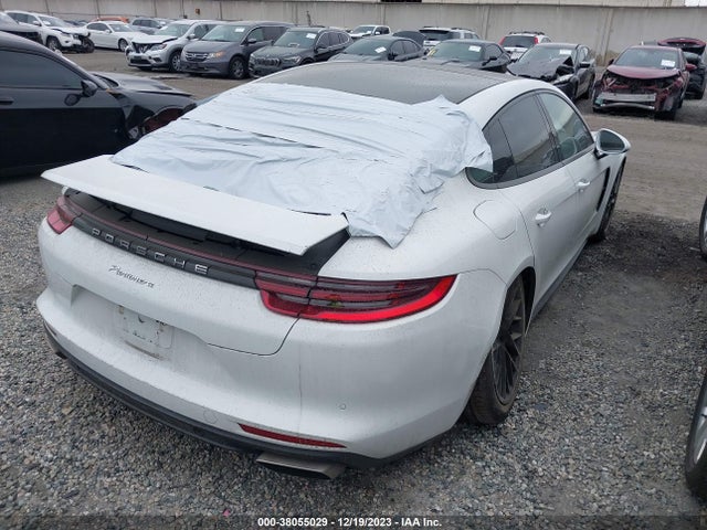 2018 PORSCHE PANAMERA WP0AA2A70JL113360 Photo 3