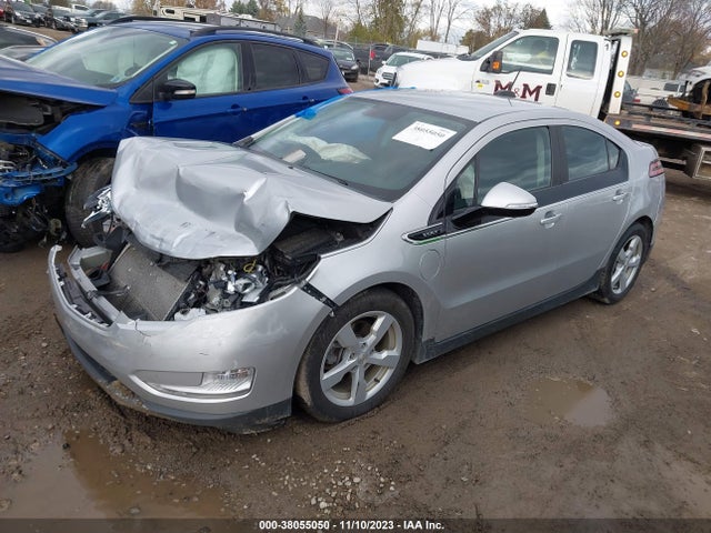 Chevrolet Volt 2015 1G1RA6E48FU107679 Image 2