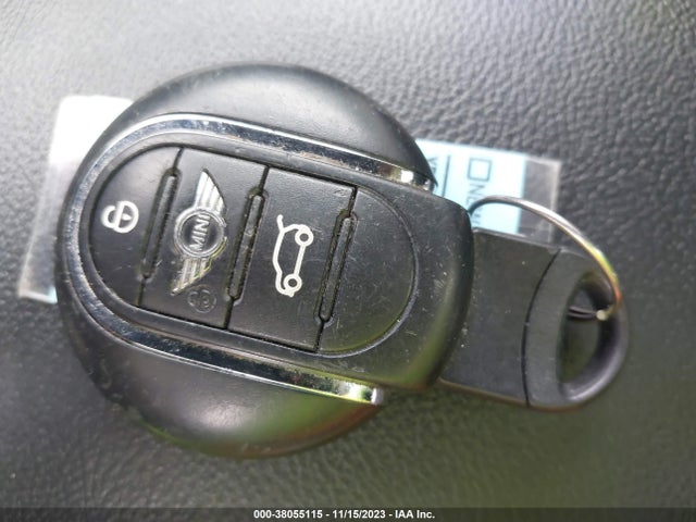 2018 MINI COUNTRYMAN WMZYS7C35J3E07424 Photo 10