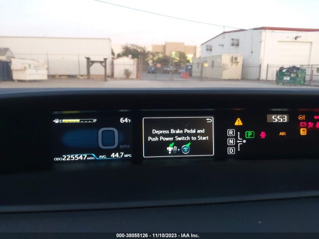Toyota Prius Three Touring 2016 JTDKARFU7G3002213 Image 7