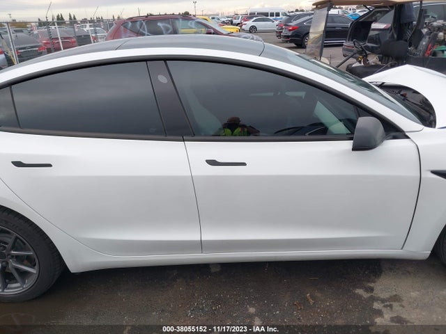 2022 TESLA MODEL 3 LONG RANGE DUAL MOTOR ALL-WHEEL DRIVE VIN: 5YJ3E1EB7NF182075