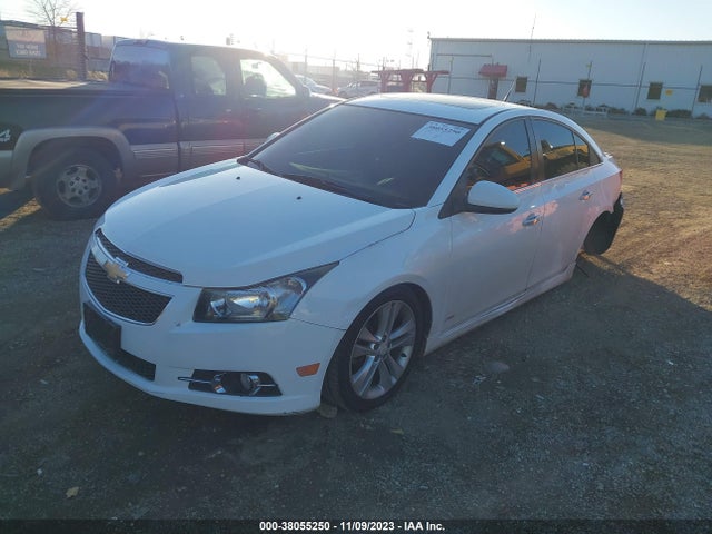 Chevrolet CRUZE LTZ 2014 1G1PG5SB8E7484643 Image 2