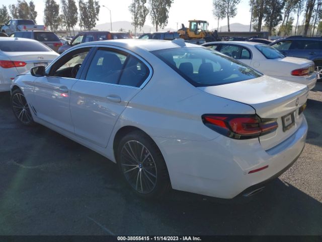 WBA53BH01MCF28678 BMW 5 Series 530i