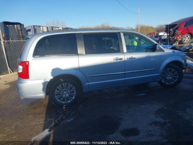 2C4RC1CG3GR200013 Chrysler Town & Country Touring-l
