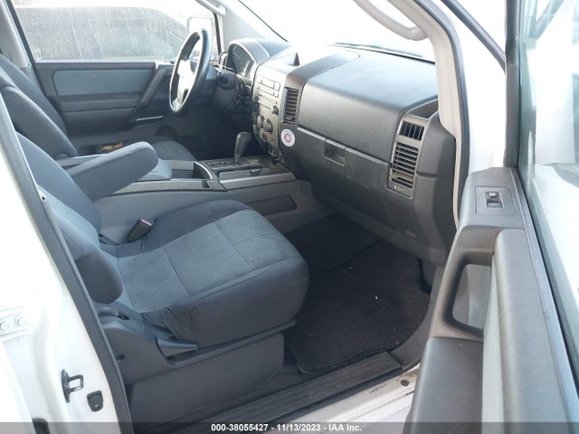 2006 NISSAN TITAN SE VIN: 1N6BA07A86N552875