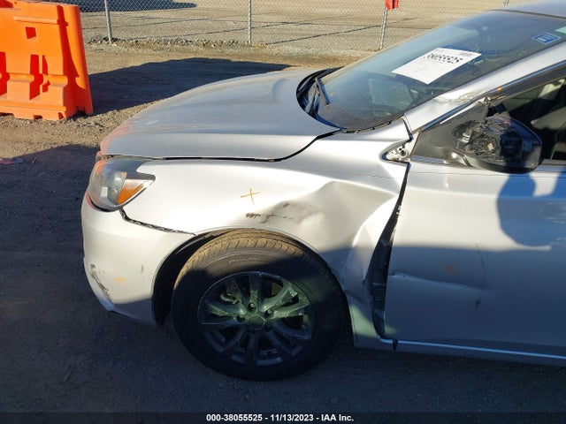 2019 NISSAN SENTRA S VIN: 3N1AB7AP0KY255164