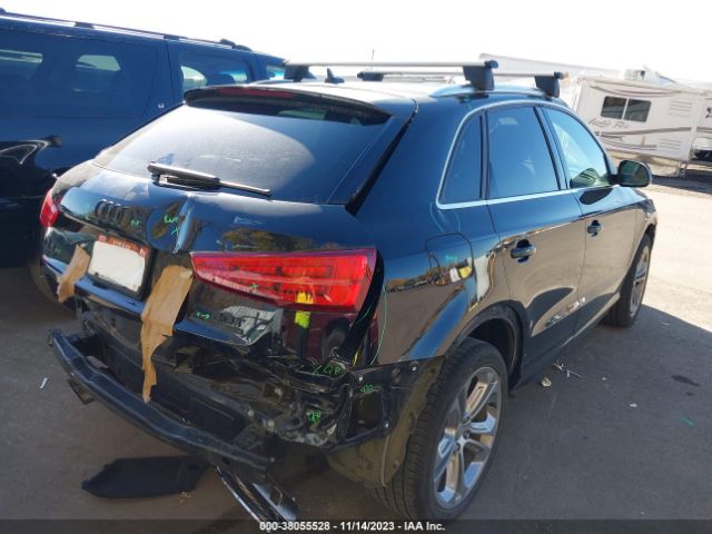 WA1JCCFS6JR023182 Audi Q3 2.0t Sport Premium/2.0t Premium