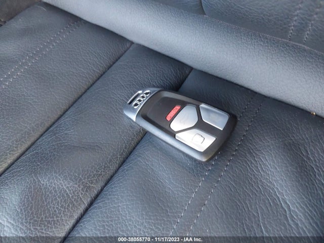 WAUENAF41HN011818 Audi A4 2.0t Premium