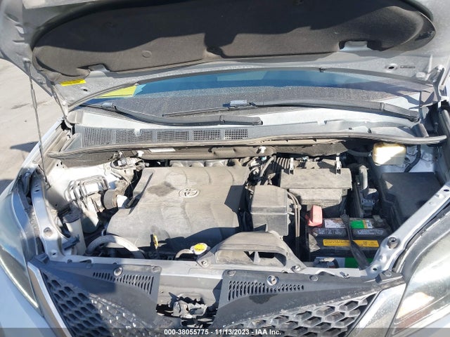 Toyota SIENNA SE 2015 5TDXK3DCXFS678453 Image 10