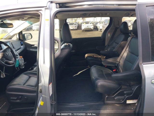 Toyota SIENNA SE 2015 5TDXK3DCXFS678453 Image 8
