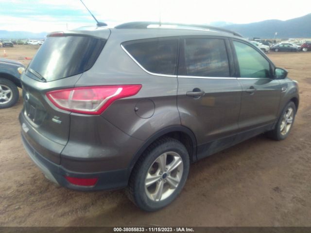 1FMCU9GX7EUD84072 Ford ESCAPE SE