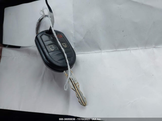 2011 FORD EDGE SE VIN: 2FMDK3GC2BBB13653