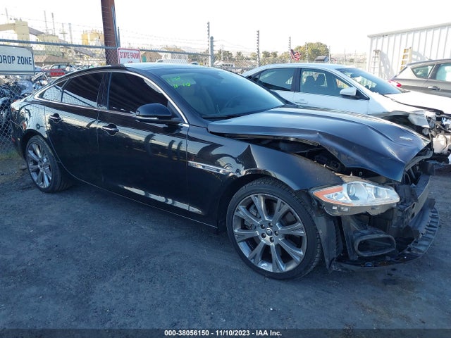2013 JAGUAR XJ SAJWA1GEXDMV40373 Photo 0