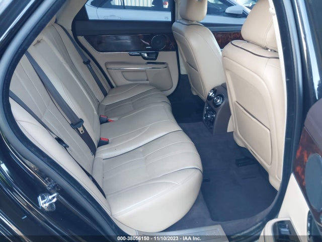 2013 JAGUAR XJ SAJWA1GEXDMV40373 Photo 7