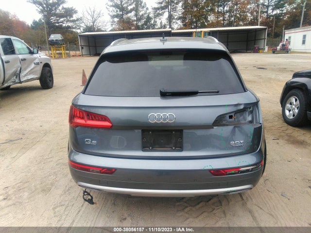 Audi Q5 2.0t Premium 2018 WA1BNAFY9J2016873 Image 16