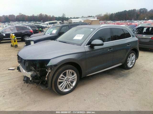 Audi Q5 2.0t Premium 2018 WA1BNAFY9J2016873 Image 2