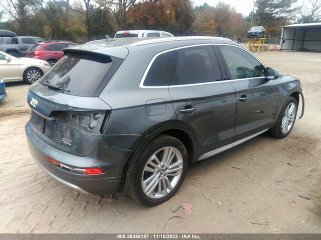 Audi Q5 2.0t Premium 2018 WA1BNAFY9J2016873 Image 4